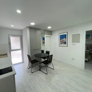 Levante 2*, Larnaca Chypre